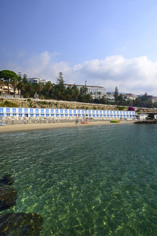 Royal Hotel Sanremo Ngoại thất bức ảnh The beach of Port-Vendres